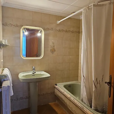 ゲストハウス Blue Spot 3*